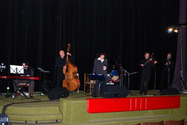 Kino Vesmír 14. 11. 2007